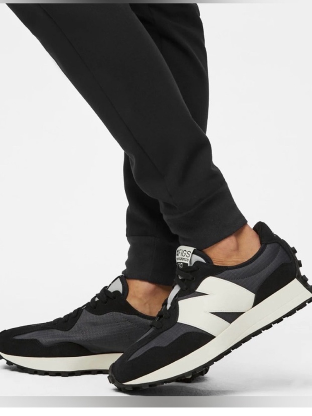 FIGS | New Balance 327 6.5 Women’s Black Trainer Shoes Studded Bottom